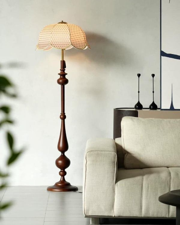 Reneiella Floor Light