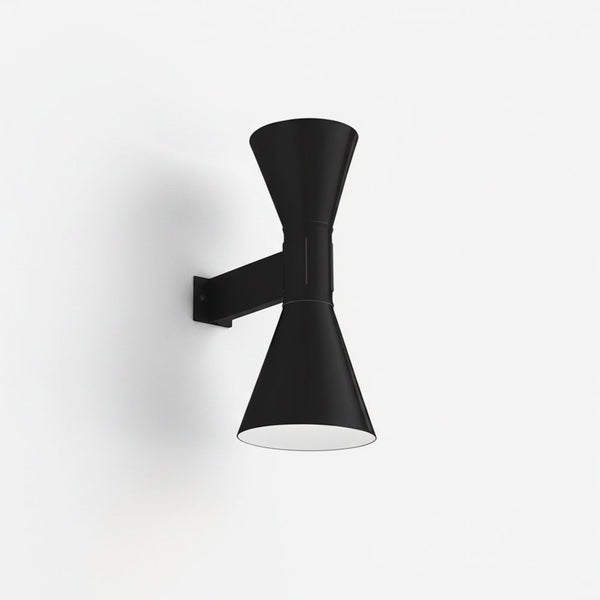 Viraiseria Wall Lamp