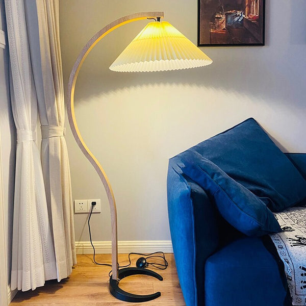 Muto Unique LED Floor Lamp, Wood/Metal, Living Room