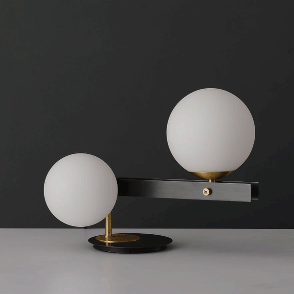 Planeta Table Lamp