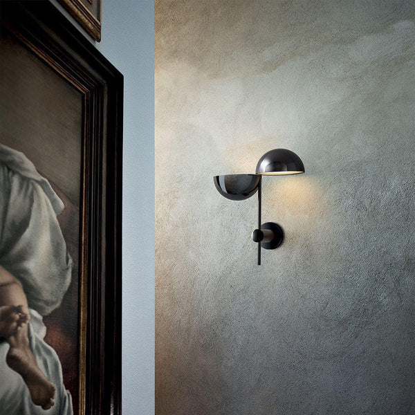 Elisabeth Wall Light
