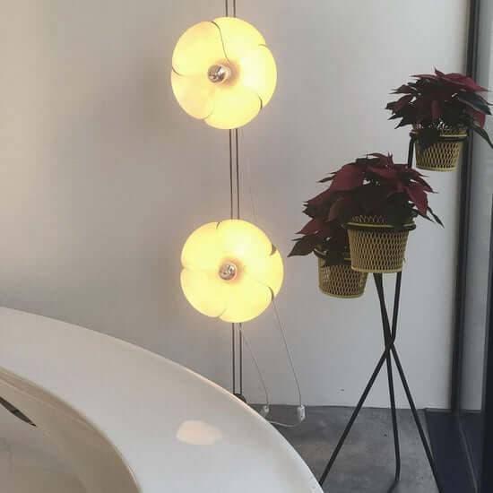 2093 Floor Lamp