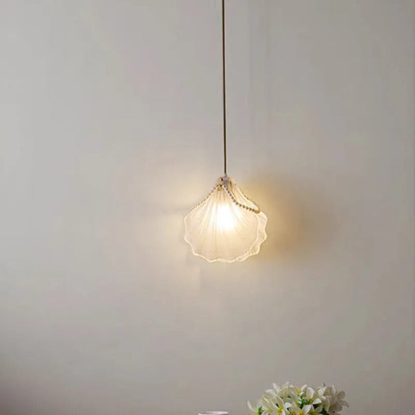Kristy Art Deco Pearl Shell Metal/ Pendant Light, White