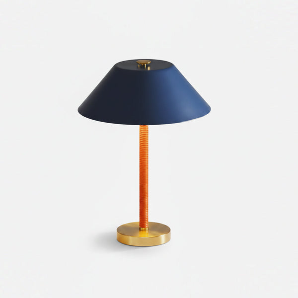 Seloella Volume Table Lamp