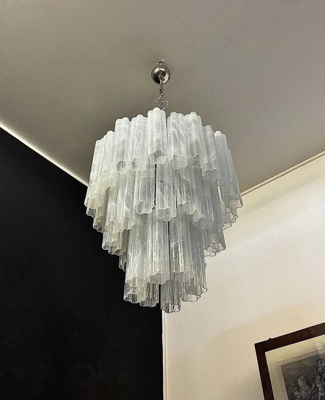 The Venezia Cascade | White Swirl Glass & Stainless Steel | CLVNZCA