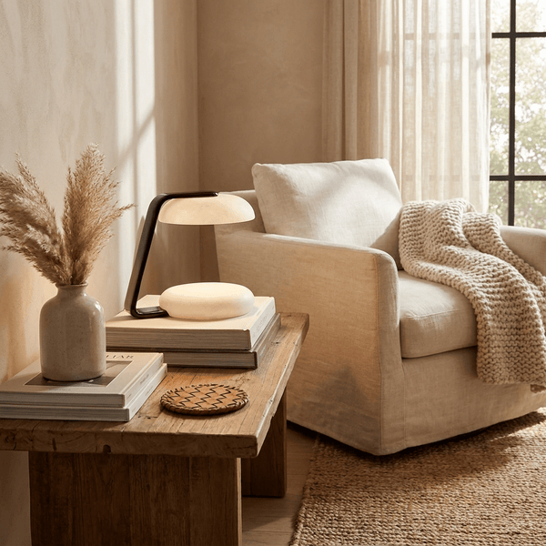 Petals Alabaster Table Lamp