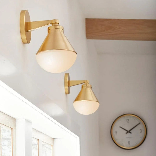 Blair wall lamp