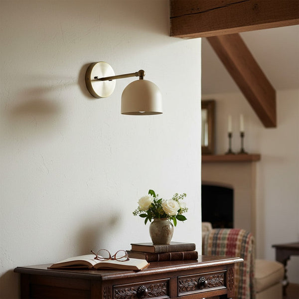 Chroma Wall Lamp Brass