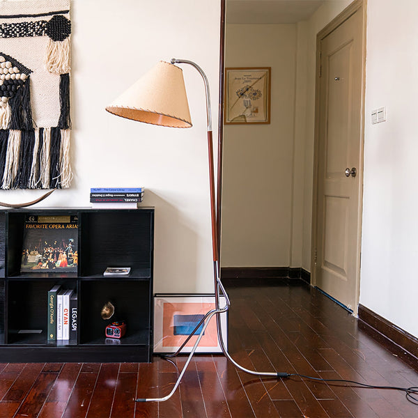 Stilt Floor Lamp