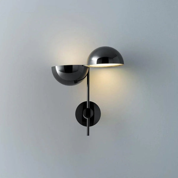 Elisabeth Wall Light