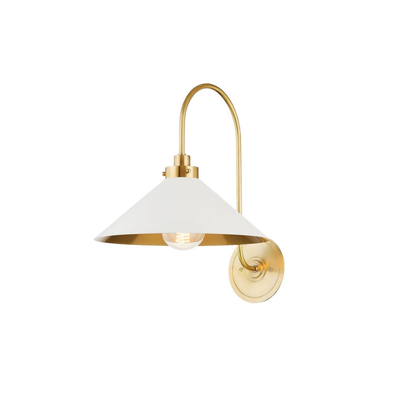 Drape Brass Wall Lamp