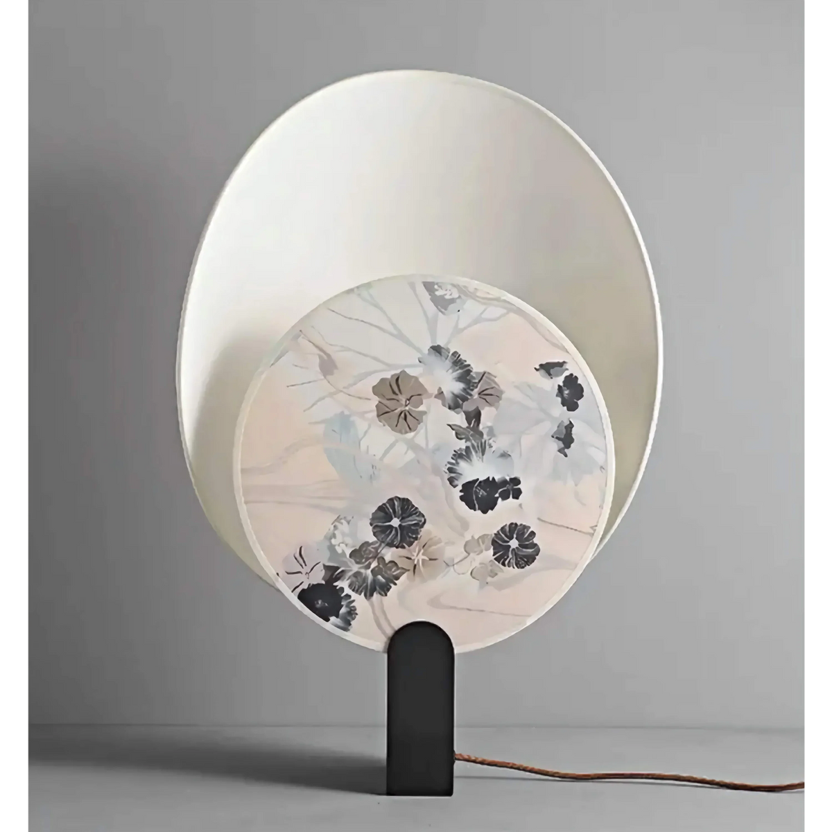 Akira Table Lamp | White | CLFCX0255W