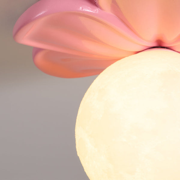 Quip Bloom Flower Resin Ceiling Lamp