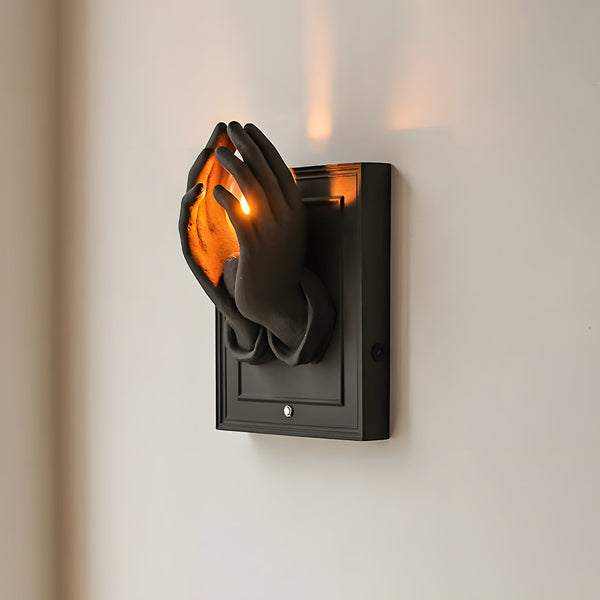 Lioriviella Wall Sconce