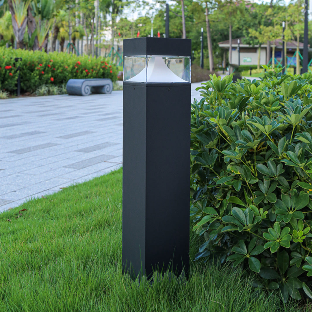 Miriella Collard Nordic Outdoor Lawn Light