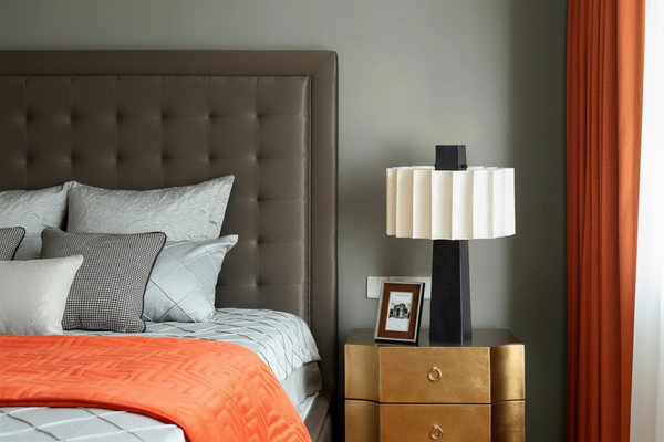Pantheon Table Lamp | Alabaster | CL896TY