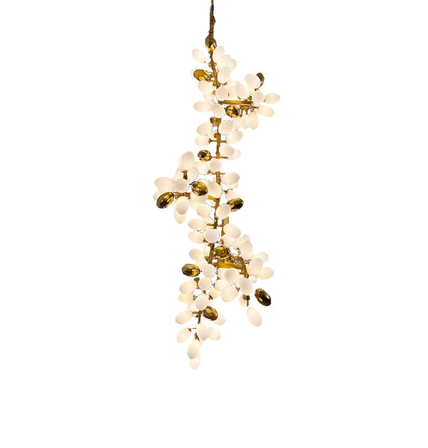 Valiant Chandelier, Vertical