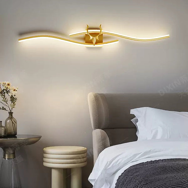 Arisha Modern Linear Metal Vanity LED Wall Lamp, Black/Gold