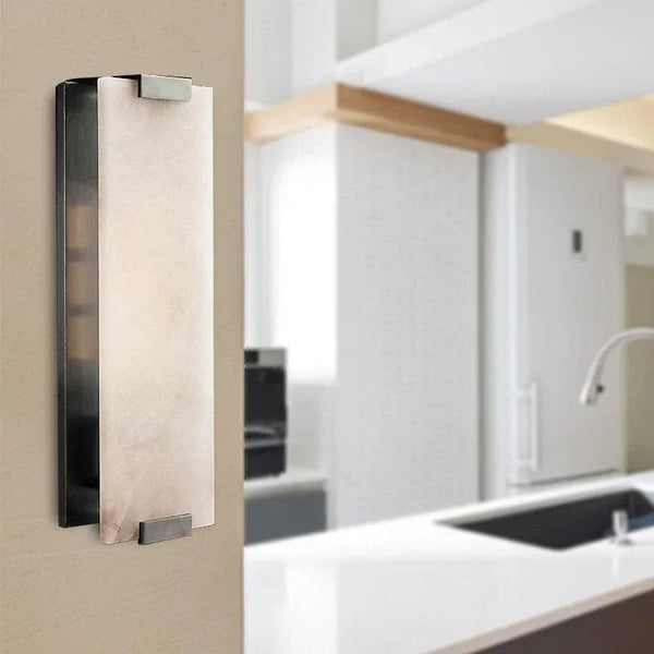 Roux Wall Lamp