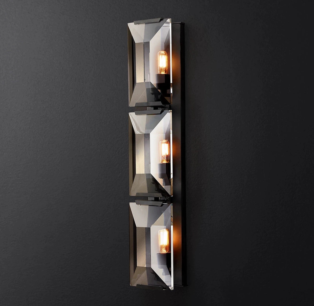 Triple Crystal Wall Sconce | CLUG032P